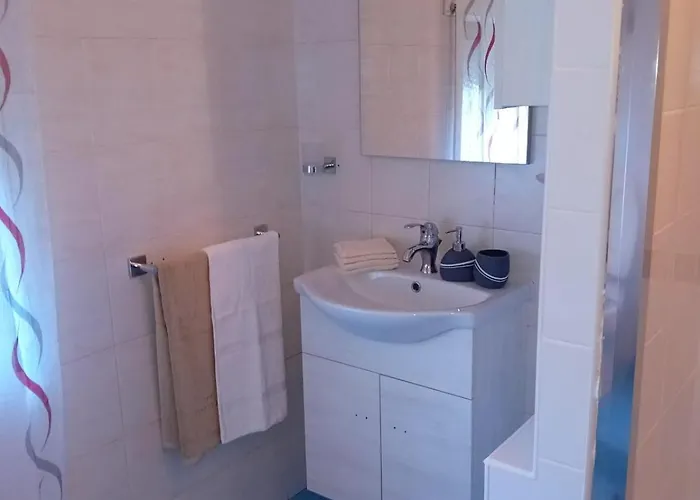 Da Giorgio E Marisa Couette-café